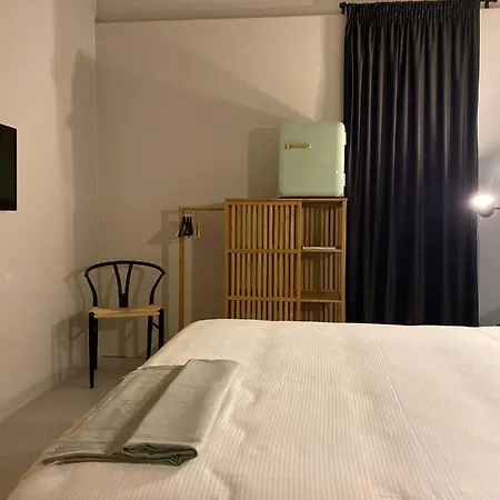 Casimiro Rooms-2